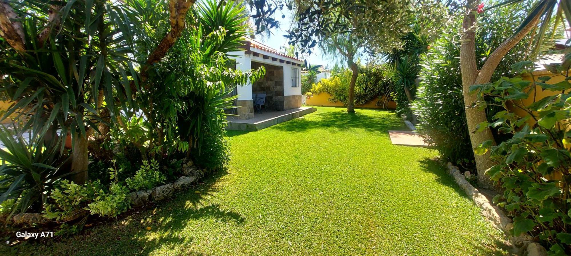 Chalet la Huerta 2 dispone chimenea y WiFi Conil De La Frontera Exterior foto